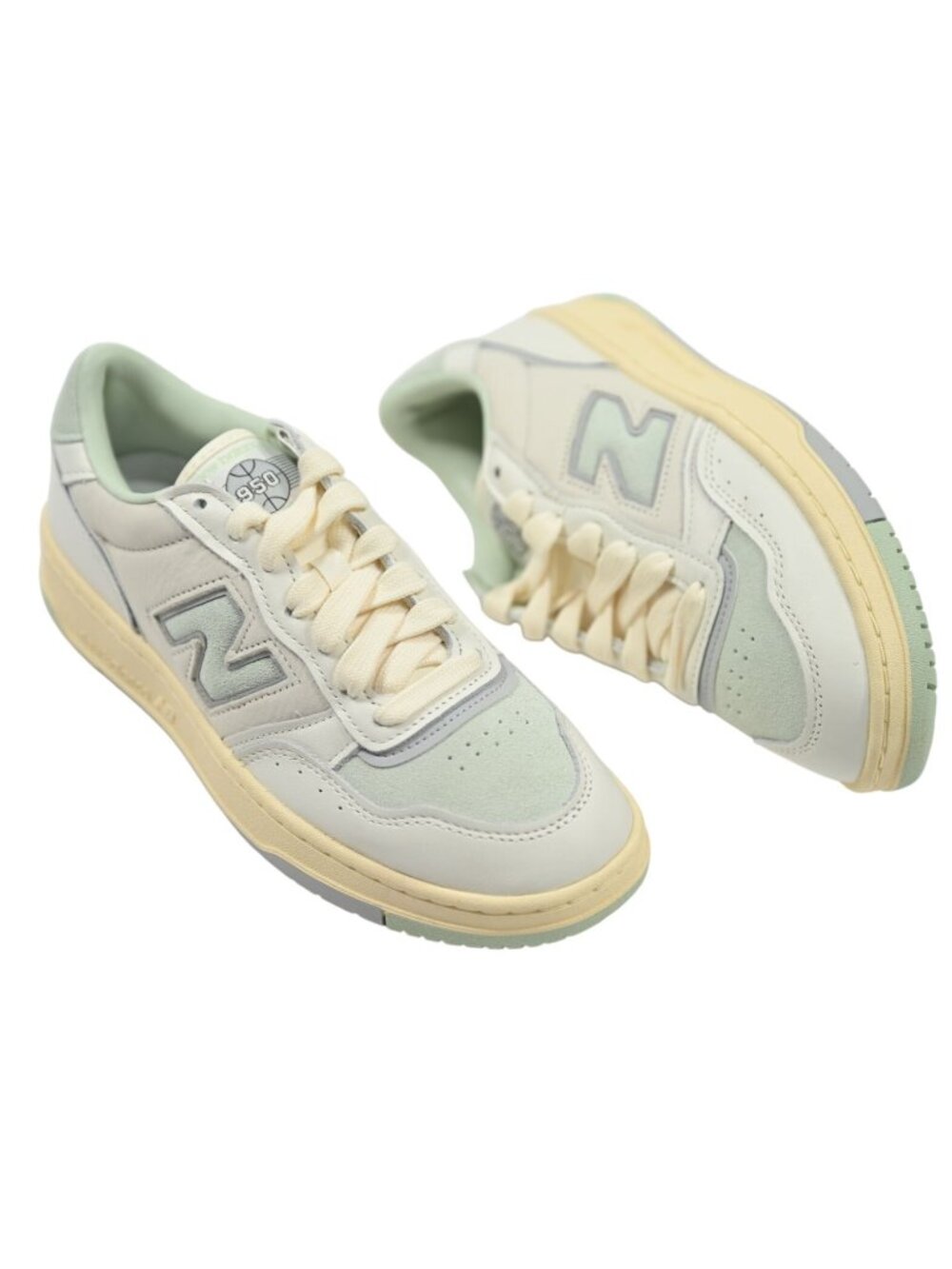New Balance BB950 Sneakers U9509MT in Angora